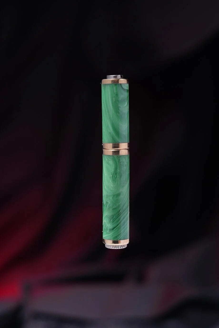 Valentino Green Lighter - Yuku Lighter