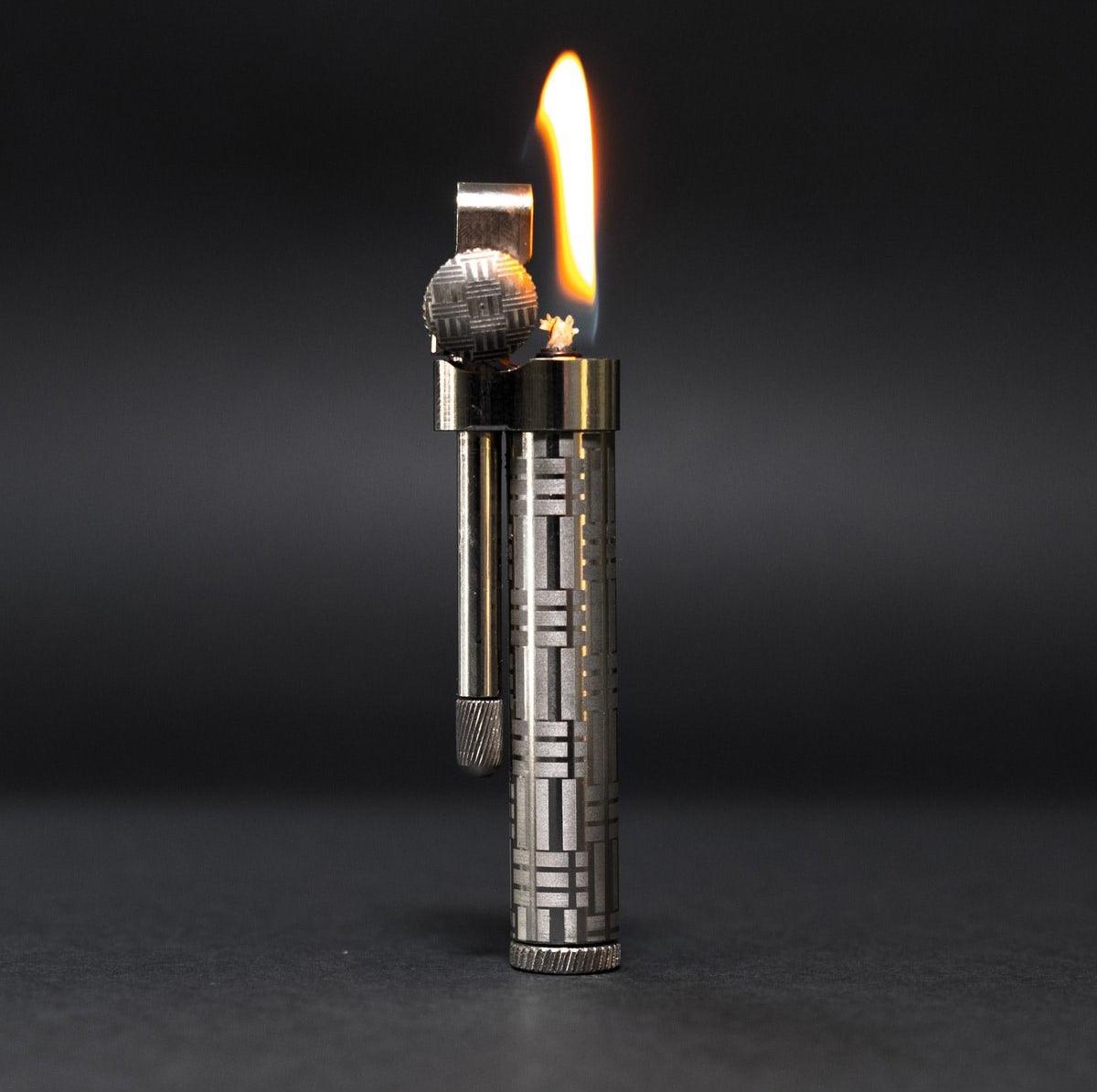 Armadon Special Silver Lighter - Yuku Lighter